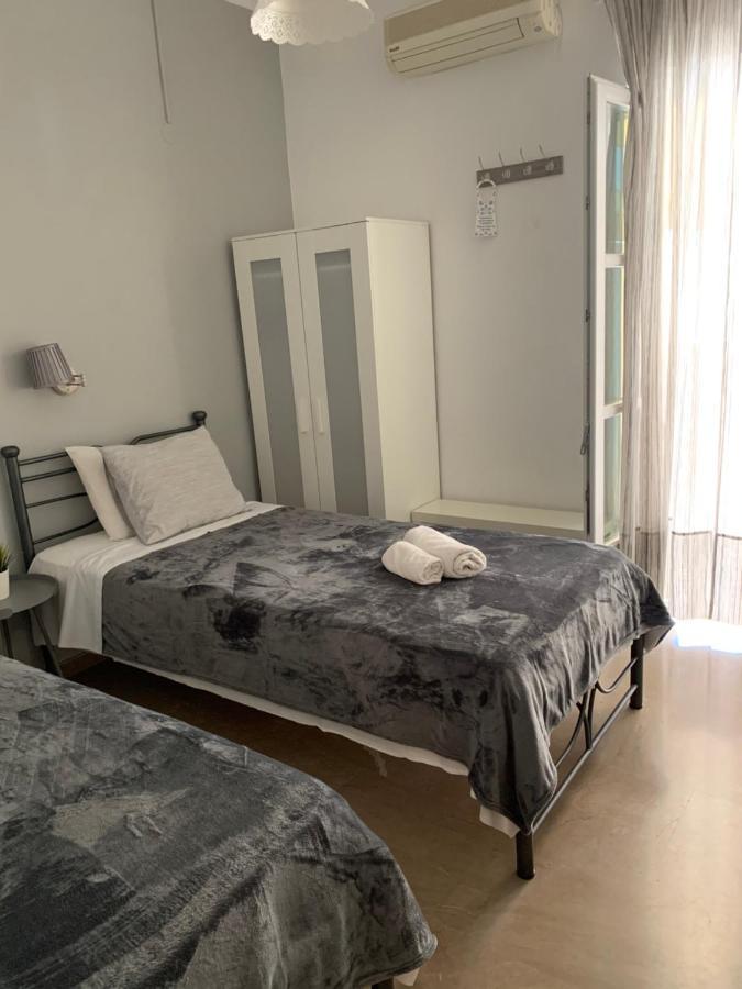 Guesthouse Corali 伊兹拉 外观 照片