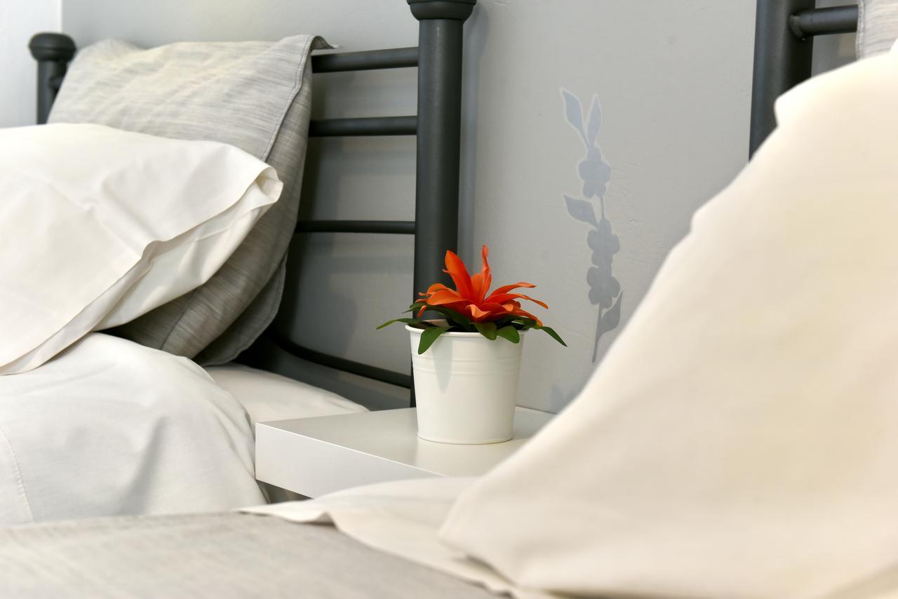 Guesthouse Corali 伊兹拉 外观 照片